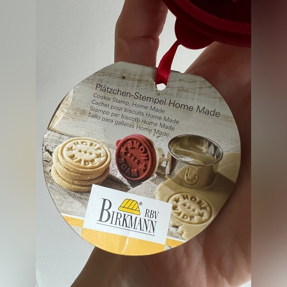 Birkmann Red Wooden Baking Homemade Star Circle Cookie Stamp - Picture 2 of 7
